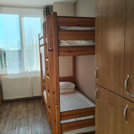 Hostel Ferihegy 베체스 외부 사진